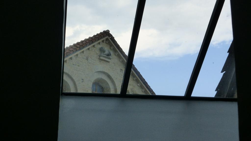 La Mansarde De L Abbaye Daire Cluny Oda fotoğraf